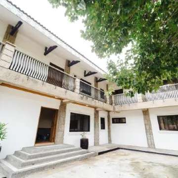 Sol Y Viento Mountain Hot Springs Resort