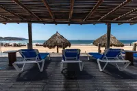 Torreblanca Beach Hotel and Suites Guayabitos - Desayuno y Comida Incluido - Ocean View