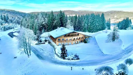 Domaine de Montagne - Hôtel Chalet Frère Joseph Отели в г. Бас-Сюр-ле-Рюпт
