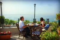 Artefes Hotel Old City & Spa - Завтрак