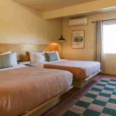 Hummingbird Inn Rooms