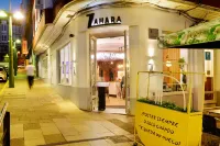 Zahara Ferrol | Restaurante | Hostal - 3 estrellas