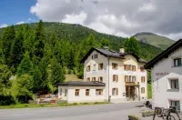 Hotel Veduta Hotel di Zernez