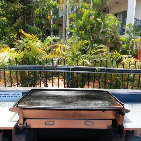 Coconut Grove Holiday Apartments