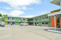 Greeley University Inn/ Greeley Inn