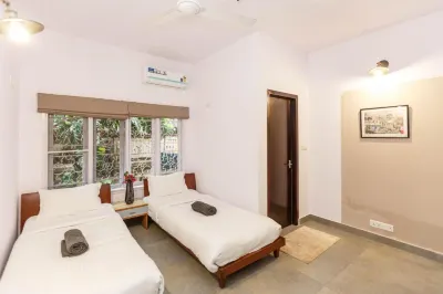 Locul Uptown - Near Bangalore Palace Grounds Hotels near KaAzi Manzil 1.0