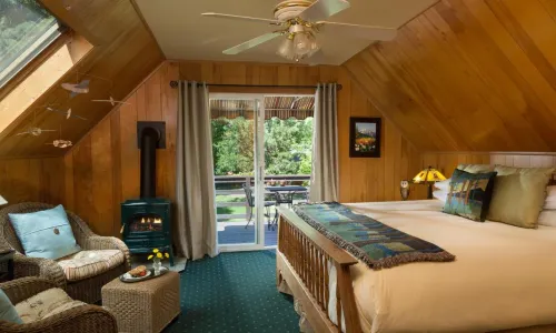 Eagle Rock Lodge