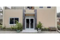 Hotel Sri Indrawati Puncak Mitra RedDoorz Hotels in Cisarua