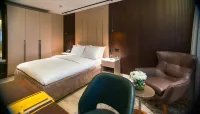 Emery Hotel