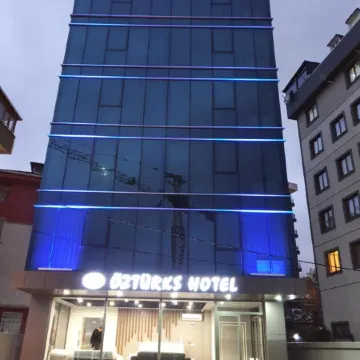 ÖZTÜRKS Hotel Отели рядом с достопримечательностью «Станция метро Pendik»