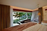 Kirana Retreat Sumbawa Hotels in Maluk