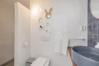 Lot Hotel