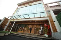 The Hotel Paradise - parcheggio