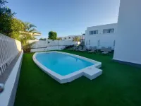New Miami Playa Apartamentos - Homestays