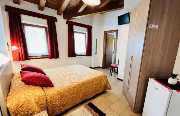 阿格里圖利斯莫路易斯吉安尼旅館