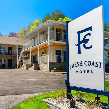 Fresh Coast Motel