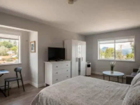 Gibsons Landing Inn Hoteles en Gibsons