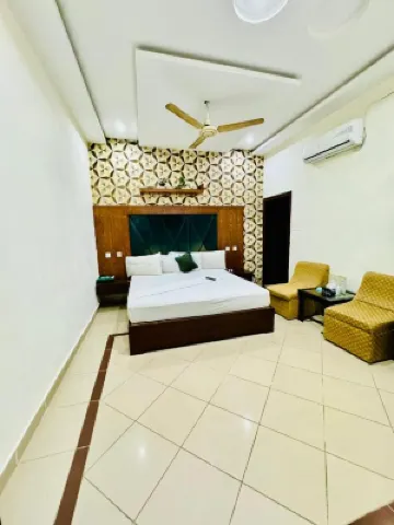 Hotel Pak Continentall Multan