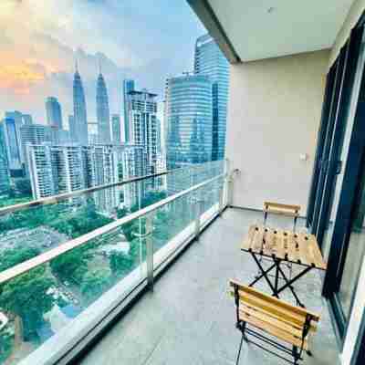 Crown Suites The Manor KLCC Kuala Lumpur City Center Rooms
