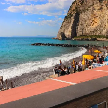 Captain Mike - de Vivo Realty Meta di Sorrento