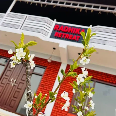 Radhika Retreat
