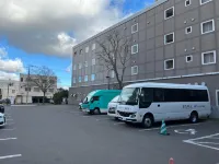 Sapporo International Youth Hostel - Bãi đậu xe