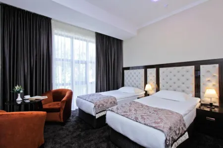 Discovery Hotel