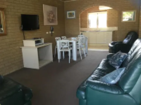 Sunrise Motel Hotels in Barooga