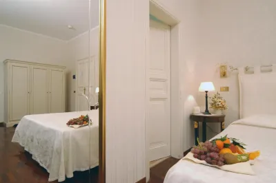 Hotel Ristorante Villa Aricia Hotel in zona Cattedrale di San Pancrazio martire
