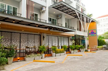 Krabi Cinta House Отели рядом с достопримечательностью «Рейли-Бич»