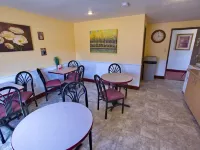 Super 8 by Wyndham Elko Hotels in Elko