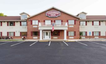 Country Hearth Inn-Toccoa