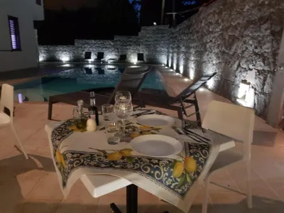 Marty Luxury B&B Hotel a 