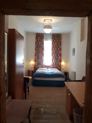 Hotel Restaurant Toscana Naumburg 나움부르크 호텔
