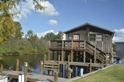 Camp Mack Lodge, Marina & RV Resort Hotels in Lake Wales