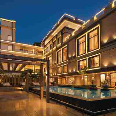 Ramada by Wyndham Varanasi Katesar Hotel Exterior