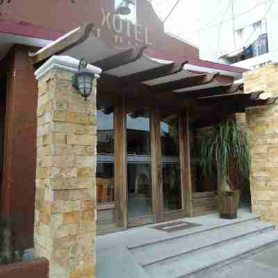 牧場飯店 Hotel Exterior