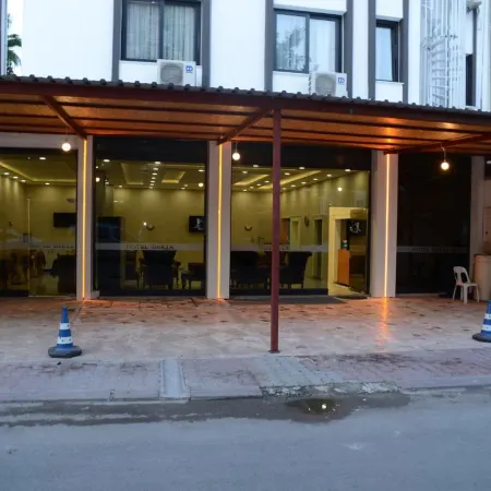 Derya Hotel