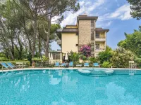 Hotel Nedy Hotels in Massa