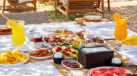 Club Kavala Beach Hotel Assos فنادق في Ayvacik