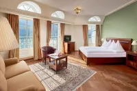 Grand Hotel Zell am See - Pools