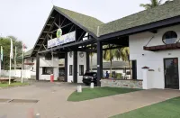 拉巴迪海灘飯店 NIIT OpenLabs Ghana附近的飯店