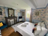 Château d'Aigneville Hotels in Maisnières