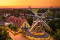 Landhotel Lewitz Mühle Hotels in der Nähe von Barracuda Beach Freibad Neustädter See
