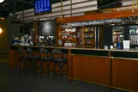 Quality Hotel & Conference Centre - bar