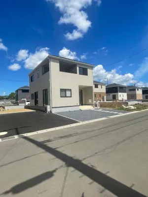 Spacious new detached house, 10-minute walk from Yachimata Station, parking for 3 cars, 4 bedrooms,