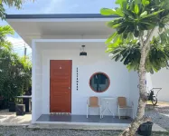 Suksamran Resort, Chao Lao Beach, Chanthaburi - 2つ星
