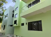 MeMe's Place - 2-Star