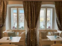 Boutique Hotel Soukeníkův dům - servizio colazione