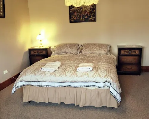 Kinross Metcalfe Farm Hotels in Kyneton